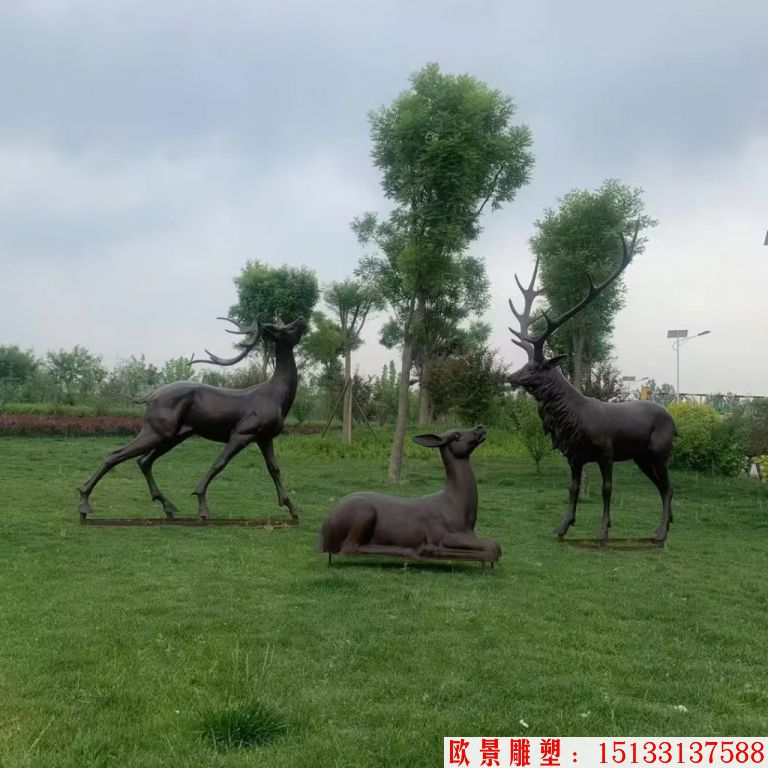 铸铜鹿雕塑 动物鹿雕塑景观4